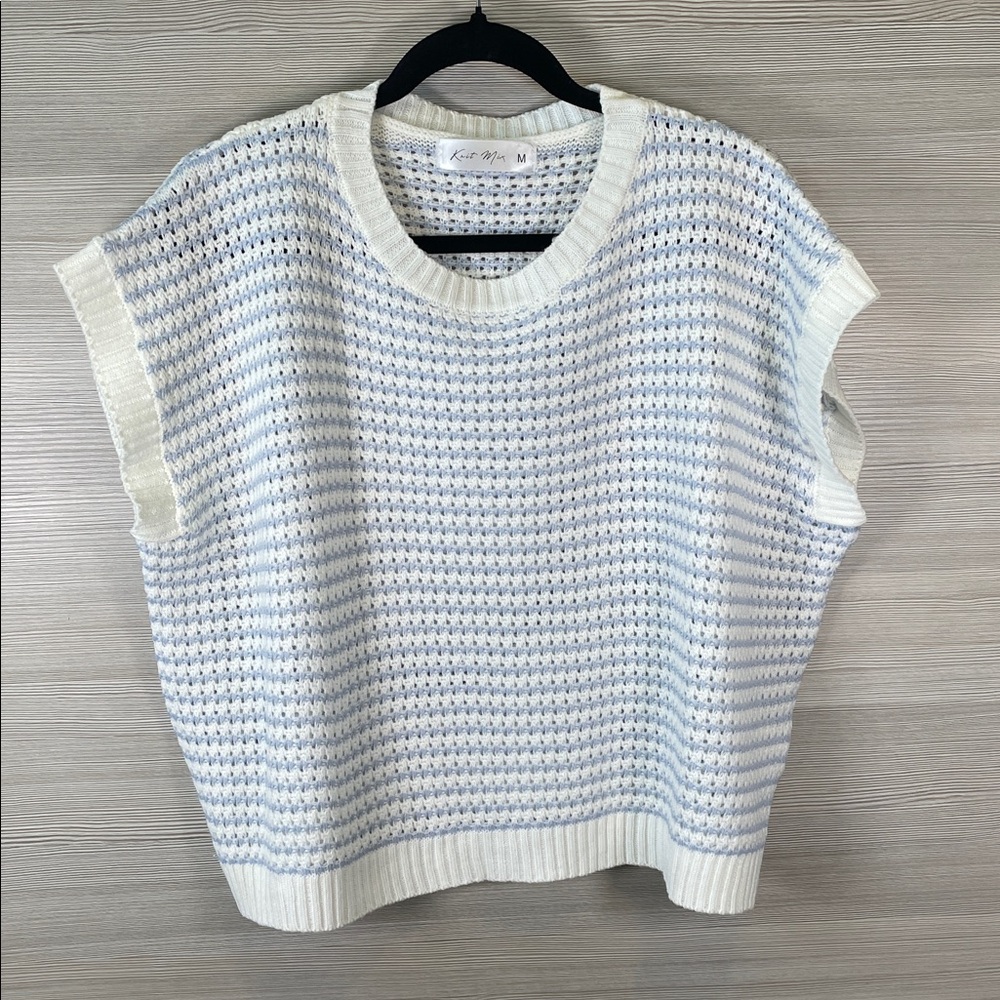 Knit Mix Boxy Oversized Open Knit Blue & White sweater Size Medium